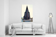 Lade das Bild in den Galerie-Viewer, Chilehaus frontal im Kontorhausviertel mit Wassergraben | Hamburg Foto "Chilehaus frontal im Kontorhausviertel mit Wassergraben" als Wandbild auf Leinwand kaufen