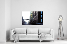 Lade das Bild in den Galerie-Viewer, Speicherstadt in Anlehnung an New York | Hamburg Foto "Speicherstadt in Anlehnung an New York" als Wandbild auf Leinwand kaufen
