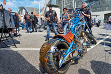 Lade das Bild in den Galerie-Viewer, Grossmarkt, Harley Days | Hamburg Foto "Grossmarkt, Harley Days" als Wandbild auf Leinwand kaufen