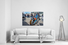 Lade das Bild in den Galerie-Viewer, Grossmarkt, Harley Days | Hamburg Foto "Grossmarkt, Harley Days" als Wandbild auf Leinwand kaufen