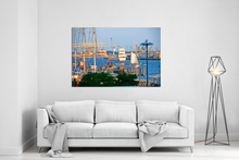 Lade das Bild in den Galerie-Viewer, Segelparade | Hamburg Foto "Segelparade" als Wandbild auf Leinwand kaufen
