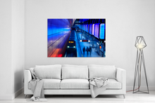 Lade das Bild in den Galerie-Viewer, U-Bahn Universität im Blaustill und Kubis | Hamburg Foto "U-Bahn Universität im Blaustill und Kubis" als Wandbild auf Leinwand kaufen