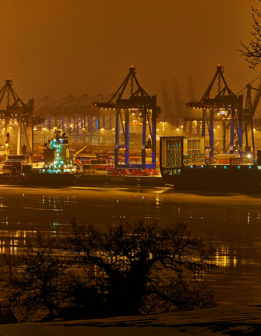Elbchausse, Blick auf die Containerabfertigung | Hamburg Foto 